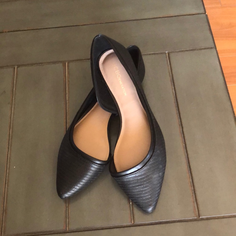 BCBGENERATION flats